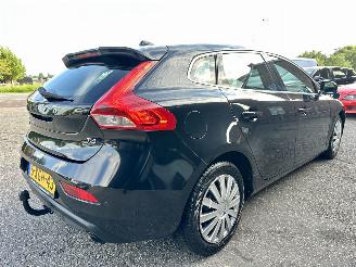 Volvo V-40 1.6 T4 179pk automaat Summum - xenon - navi - camera - keyless - front + line + side assist picture 5