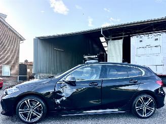 uszkodzony samochody osobowe BMW 1-serie 118i 140pk aut High Exe M-Sport Ed - 73dkm nap - sfeerverl - navi - leer - virtual - carplay - front + line assist 2020/6
