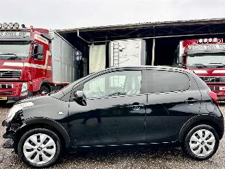 Avarii autoturisme Citroën C1 1.0 VTi 72pk Millenium 5drs - 77dkm nap - carplay - airco - cruise - privacy glass - aux - usb - scherm 2021/11