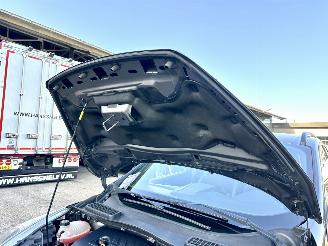 Ford Kuga 1.5 EcoB Turbo 150pk 6-bak ST-Line - nap - navi - xenon - park assist - leer + alcantara - zwarte hemel - keyless picture 95