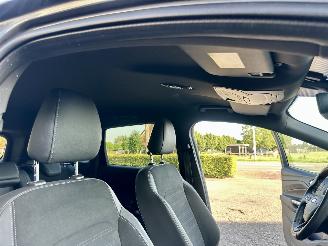 Ford Kuga 1.5 EcoB Turbo 150pk 6-bak ST-Line - nap - navi - xenon - park assist - leer + alcantara - zwarte hemel - keyless picture 19