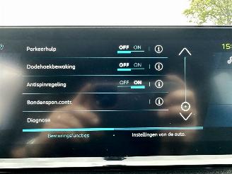 Peugeot 3008 1.6 HYbrid 225pk aut + f1 Allure Pack Bus - nap - nav - camera - keyless entry + start  - line + side assist picture 35
