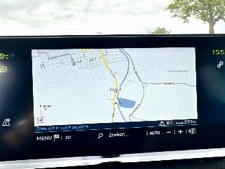 Peugeot 3008 1.6 HYbrid 225pk aut + f1 Allure Pack Bus - nap - nav - camera - keyless entry + start  - line + side assist picture 18