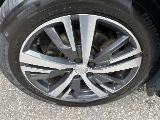 Peugeot 3008 1.6 HYbrid 225pk aut + f1 Allure Pack Bus - nap - nav - camera - keyless entry + start  - line + side assist picture 75
