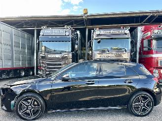 uszkodzony samochody osobowe Mercedes A-klasse 250e aut + f1 AMG Bus Sol Limited - nap - pano - 1e eig - widescreen - sfeerverl - cam - front + line assist - keyless 2022/6