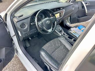Toyota Auris Touring Sports 1.8 Hybrid aut 123pk L.Pro Exe - nap - pano - xenon - navi - camera - keyless - bearlock - pdc v+a picture 23