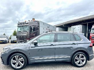 škoda osobní automobily Volkswagen Tiguan 1.5 TSI 150pk aut + f1 R-Line - pano - virtual - stuurverw - leer + stoelverw - line + front + side + park assist 2022/8