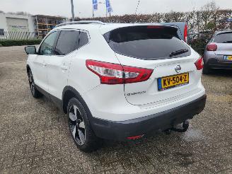 Voiture accidenté Nissan Qashqai Qashqai 1.2 N-Connecta 2016/12