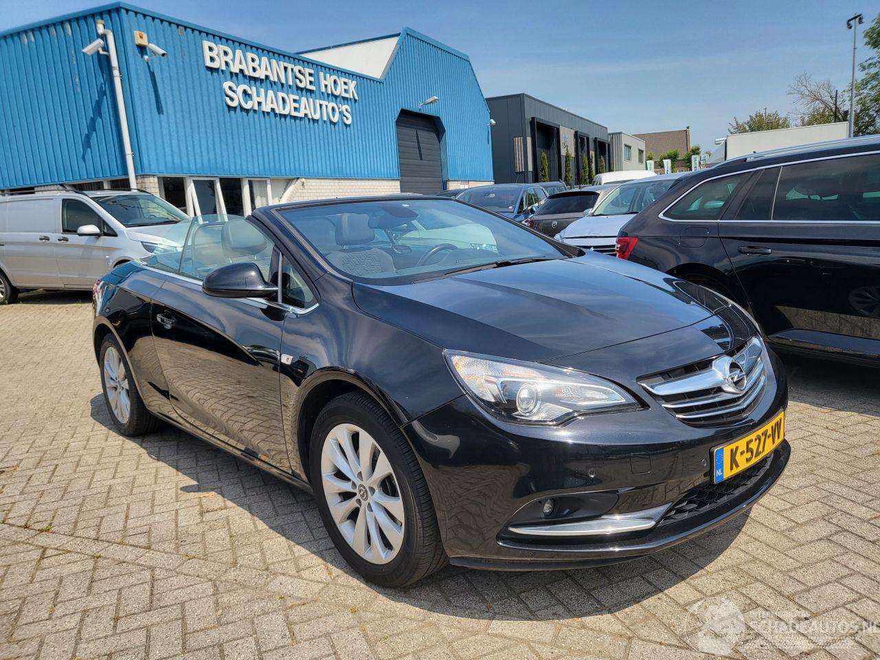 Opel Cascada CABRIO AUTOM 1.6 Turbo Innovation LAKSCHADE