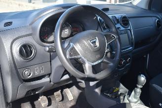 Dacia Lodgy 1.3 Tce Stepway 7 persoons 131Pk *Airco/Navi picture 9