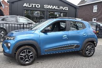 Damaged car Dacia Spring 27Kwh Comfort 45Pk *Airco 2023/2