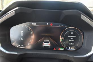 Lynk & Co 01 1.5 179Pk *Navi/Clima/Camera/Stoelverwarming/Panorama picture 13