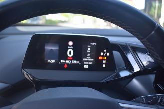 Volkswagen ID.4 77Kwh First 204Pk 3Fase SOH 89%  *Navi/Clima/Camera picture 10