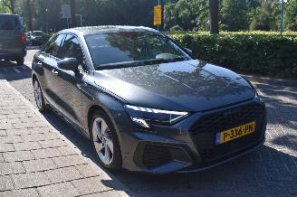 Audi A3 LIMOUSINE 30 TFSI S Edition 110Pk *Navi/Clima picture 2