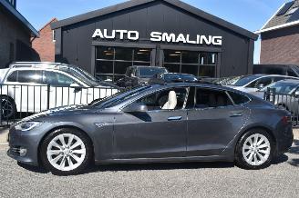 Auto incidentate Tesla Model S 75D *Navi/Leder/Clima/Camera/Panorama 2016/9
