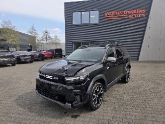 Schadeauto Dacia Bigster 1.8 HYBR-BENZINE  / AUTOMAAT  / 7400 KM 2025/5