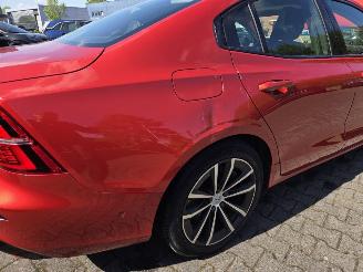 Volvo S-60 T8  AW-D 334KW. BENZ-HYBR -ULTIMATE DARK / PANO / HEAD UPP picture 8