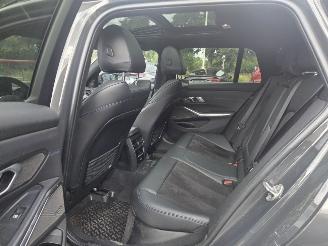 BMW 3-serie M-SPORT / PANO / CAMERA / H.K AUDIO / DRAVITGRAU MET picture 24