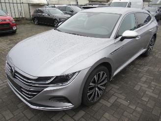 Avarii autoturisme Volkswagen Arteon ShootingBrake Plugin-Hybrid Aut. GTE Climatronic Leer Navi Camera Keyless-Go StoelVerwarming E.Stoelen 2023/5