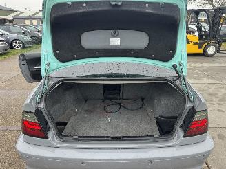 BMW 3-serie 323 CI COUPE picture 14