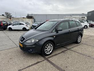 krockskadad bil auto Seat Altea xl 1.2 tsi 2011/5
