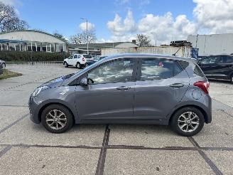 Hyundai I-10 1.0 i-Motion picture 15