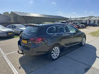 Opel Astra 1.4 T Sportstourer picture 3