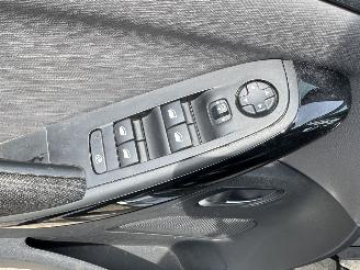 Citroën Grand C4 Picasso 1.2 Pure tech Business picture 6