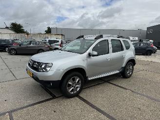 uszkodzony samochody osobowe Dacia Duster 1.2 TCe Prestige 2016/3