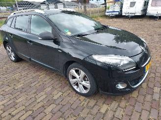 damaged passenger cars Renault Mégane 1.5 diesel + apk 2012/7