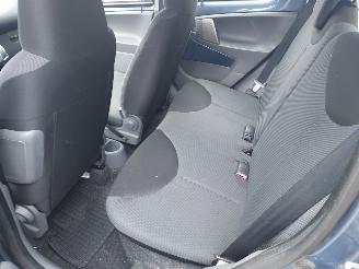 Toyota Aygo 5 deurs picture 8