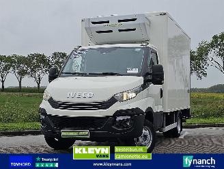 voitures fourgonnettes/vécules utilitaires Iveco Daily 35C18 2018/5