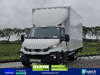 voitures fourgonnettes/vécules utilitaires Iveco Daily 40C18 2017/2