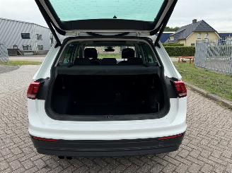 Volkswagen Tiguan 2.0 TDI DSG  4Motion picture 17
