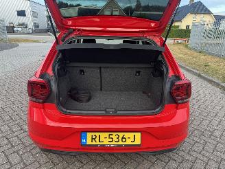 Volkswagen Polo 1.6 TDI 70Kw Clima - Navi - Euro6 picture 23