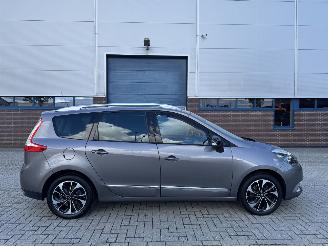 Renault Grand-scenic 1.2 TCe 85kw Bose picture 2