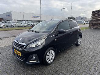 krockskadad bil auto Peugeot 108 1.0  50Kw Active 2015/4