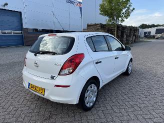 Hyundai I-20 1.2 i  63kw Airco picture 5