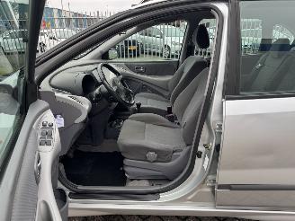 Nissan Almera-tino 1.8 AIRCO - NAVI picture 10