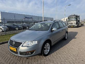 Unfallwagen Volkswagen Passat 1.4 TSI 90kw Airco Euro5 2010/5