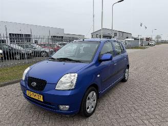 Schadeauto Kia Picanto 1.0 45Kw 2006/9