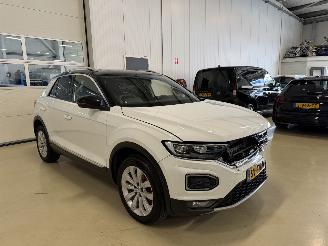 Avarii autoturisme Volkswagen T-Roc 1.5 TSI  AUTOMAAT 2018/6