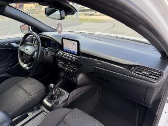 Ford Focus 1.0 EcoBoost Hybrid ST Line picture 23