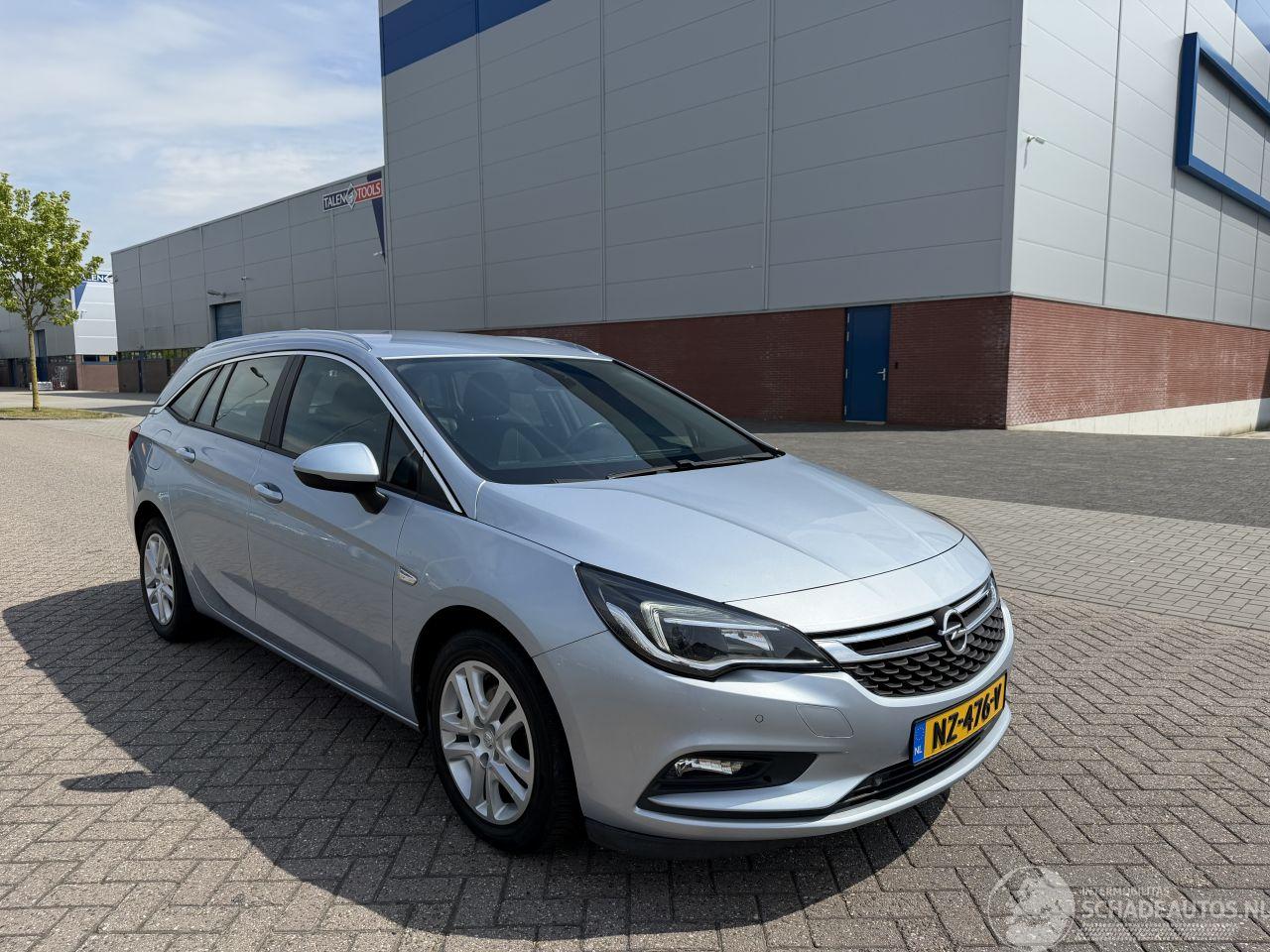 Opel Astra 1.6 CDTi  Clima - Navi - Euro6
