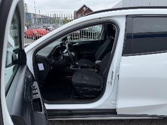 Ford Focus 1.0 Ecoboost Hybrid ACTIVE X picture 9