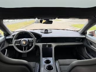 Porsche Taycan Sport Tourismo GTS 105 kWh picture 19