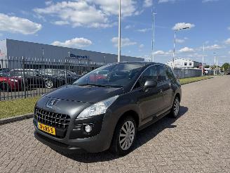 Avarii autoturisme Peugeot 3008 1.6 VTi  Clima Euro5 2010/6