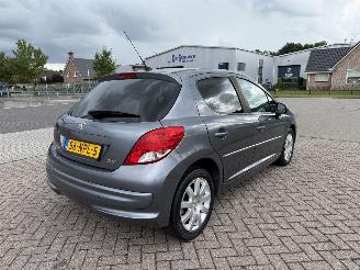Peugeot 207 1.6 VTi Sportium AIRCO picture 3