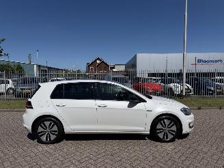 krockskadad bil auto Volkswagen e-Golf 85 Kw  Clima - Navi 2014/9