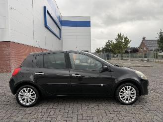 Unfallwagen Renault Clio 1.2 TCE 74kw CLIMA 2008/3